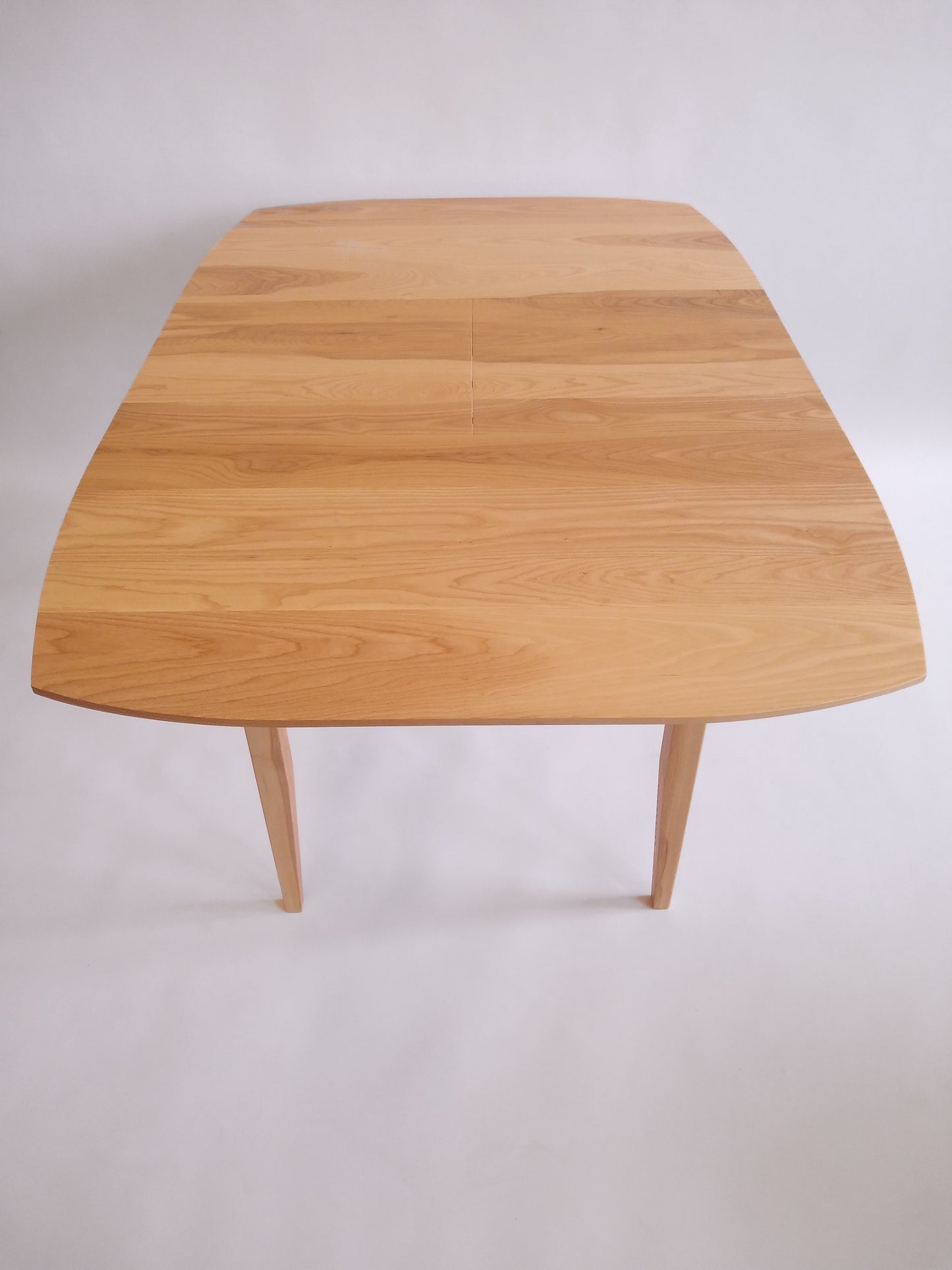 Expanding Butterfly Dining Table