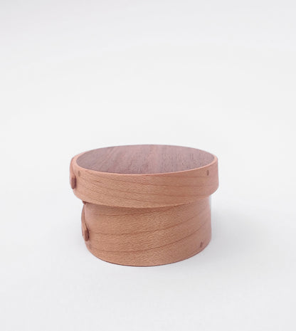 Walnut candy-center minibox - Shaker Box Series